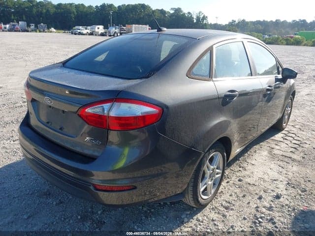2017 FORD FIESTA SE 4