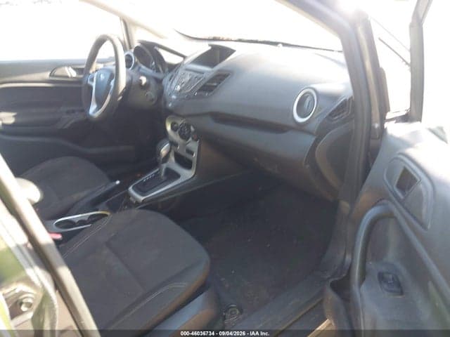 2017 FORD FIESTA SE 5
