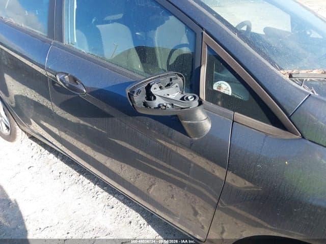 2017 FORD FIESTA SE 6