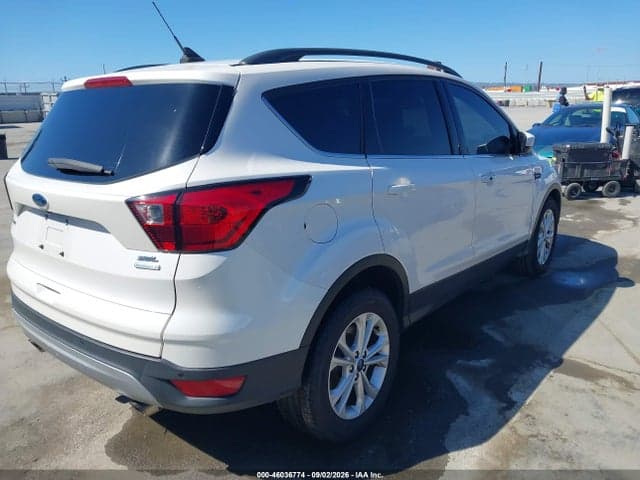2019 FORD ESCAPE SEL 6