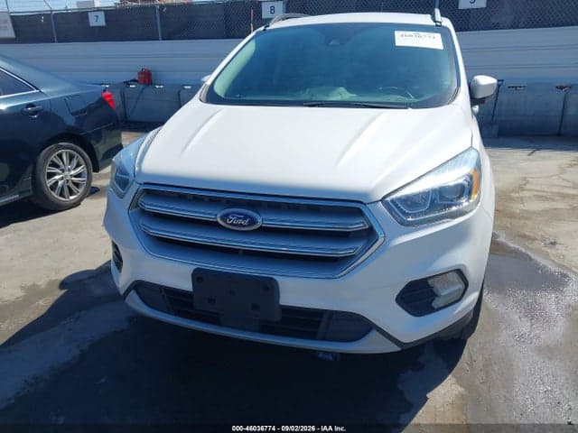 2019 FORD ESCAPE SEL 8