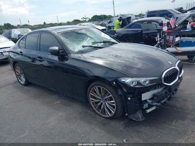 2023 BMW 330E 1