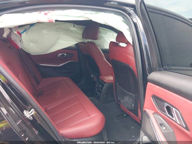2023 BMW 330E 8