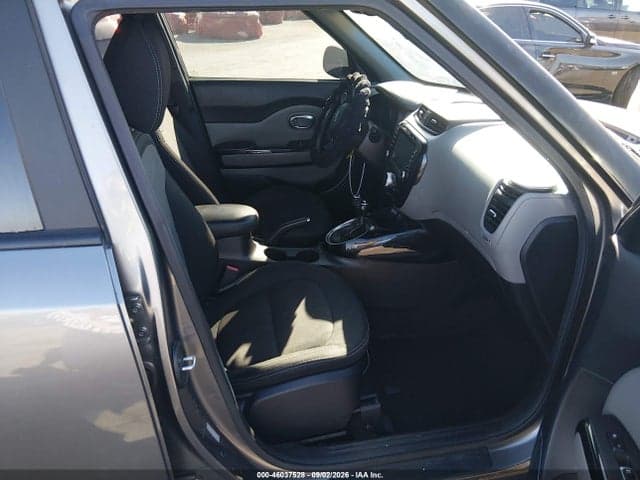 2017 KIA SOUL + 5
