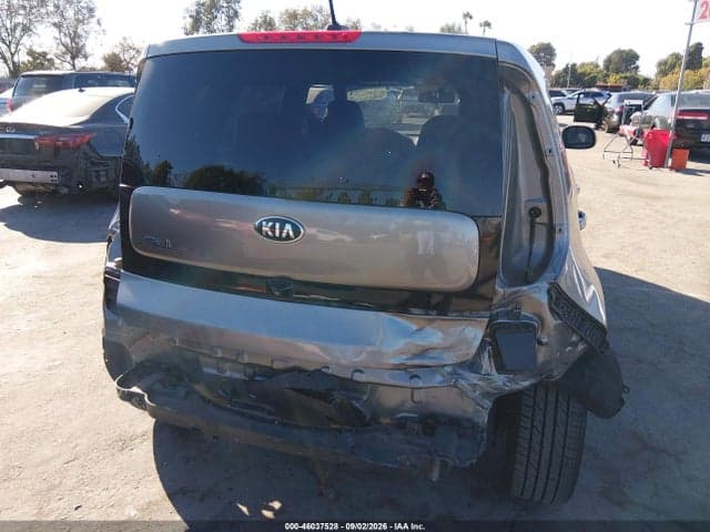 2017 KIA SOUL + 6