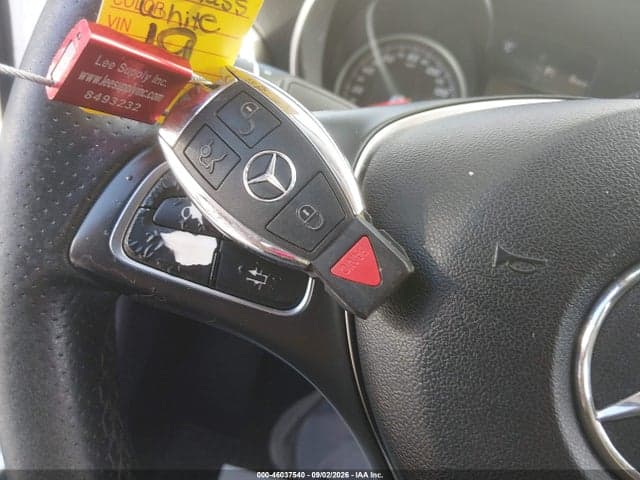 2017 MERCEDES-BENZ C 300 11
