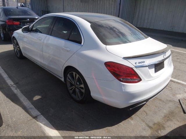 2017 MERCEDES-BENZ C 300 3