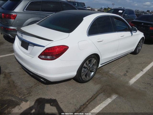 2017 MERCEDES-BENZ C 300 4