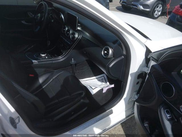 2017 MERCEDES-BENZ C 300 5