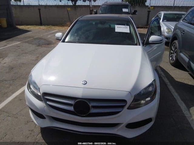 2017 MERCEDES-BENZ C 300 6