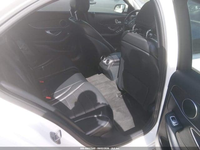 2017 MERCEDES-BENZ C 300 8