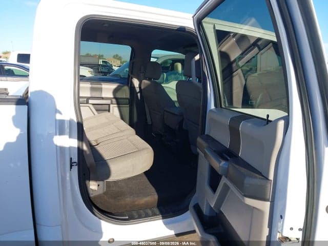 2017 FORD F-150 XLT 8