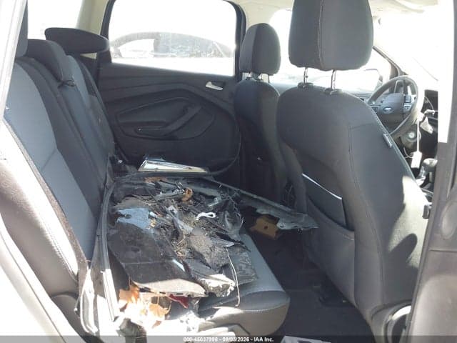 2017 FORD ESCAPE SE 8
