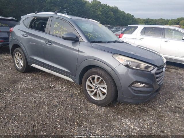 2017 HYUNDAI TUCSON SE 1