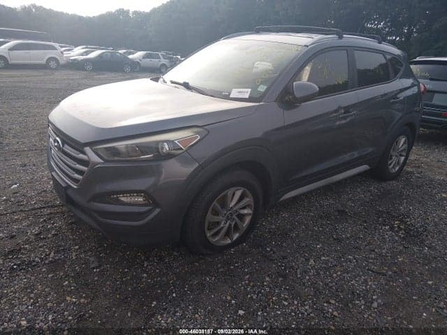 2017 HYUNDAI TUCSON SE 2