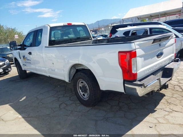 2017 FORD F-250 XL 3