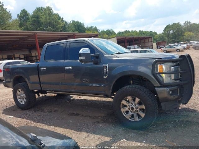 2017 FORD F-250 PLATINUM 13