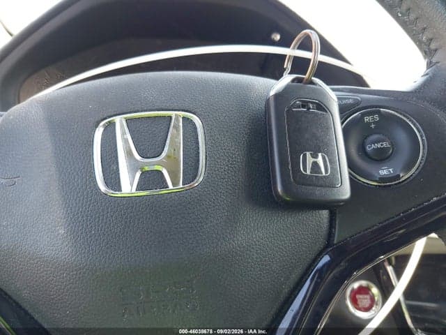 2017 HONDA HR-V EX-L 11