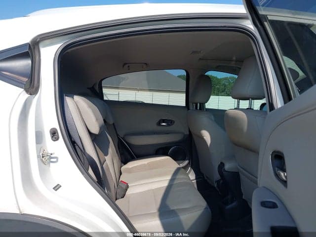 2017 HONDA HR-V EX-L 8