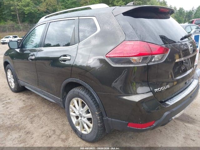 2017 NISSAN ROGUE SV 6