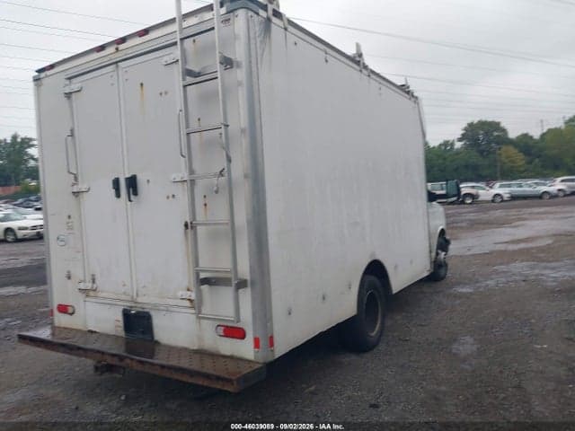 2017 CHEVROLET EXPRESS CUTAWAY WORK VAN 4