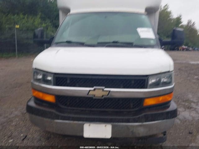 2017 CHEVROLET EXPRESS CUTAWAY WORK VAN 9