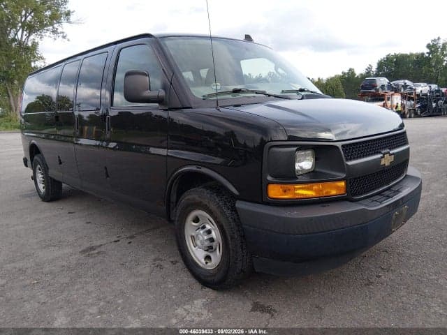 2017 CHEVROLET EXPRESS 3500 LS 1