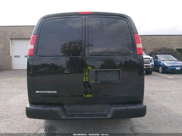 2017 CHEVROLET EXPRESS 3500 LS 21
