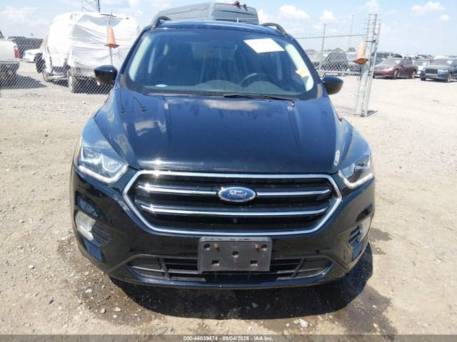 2017 FORD ESCAPE SE 12