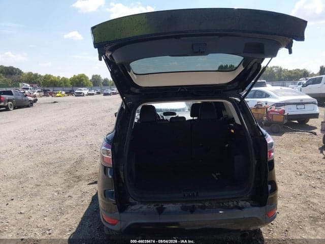 2017 FORD ESCAPE SE 17