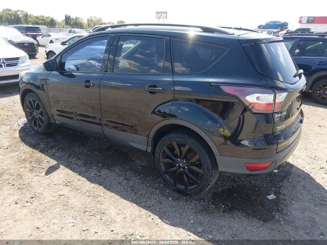 2017 FORD ESCAPE SE 3