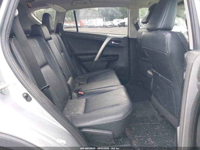 2017 TOYOTA RAV4 LIMITED 8