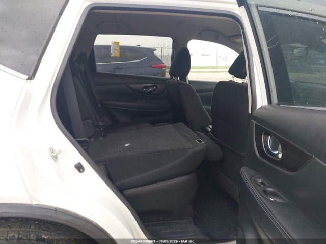 2019 NISSAN ROGUE SV 8