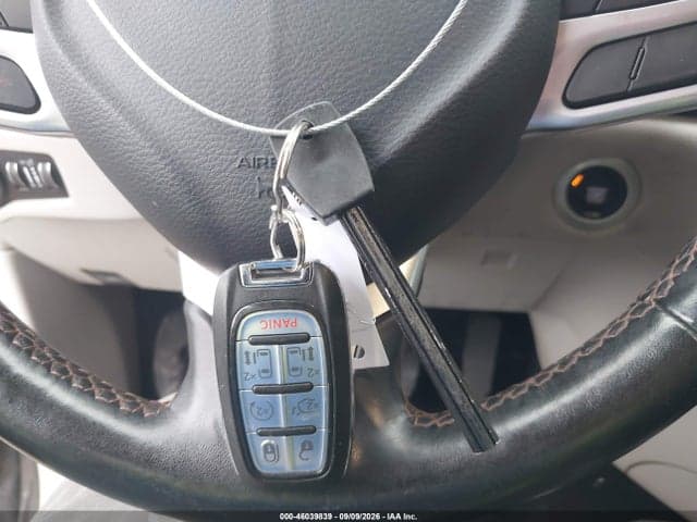 2019 CHRYSLER PACIFICA TOURING L 11