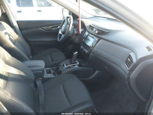 2019 NISSAN ROGUE S/SV 3