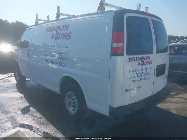 2017 GMC SAVANA 2500 WORK VAN 3