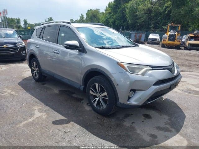 2018 TOYOTA RAV4 XLE 1