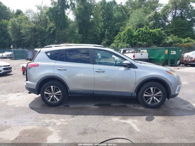 2018 TOYOTA RAV4 XLE 13