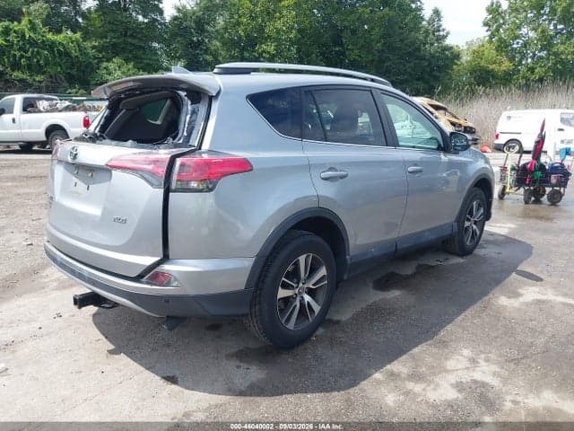 2018 TOYOTA RAV4 XLE 4