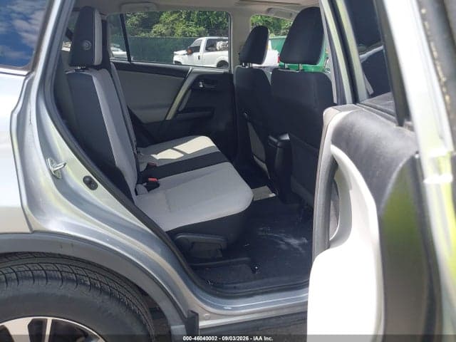 2018 TOYOTA RAV4 XLE 8