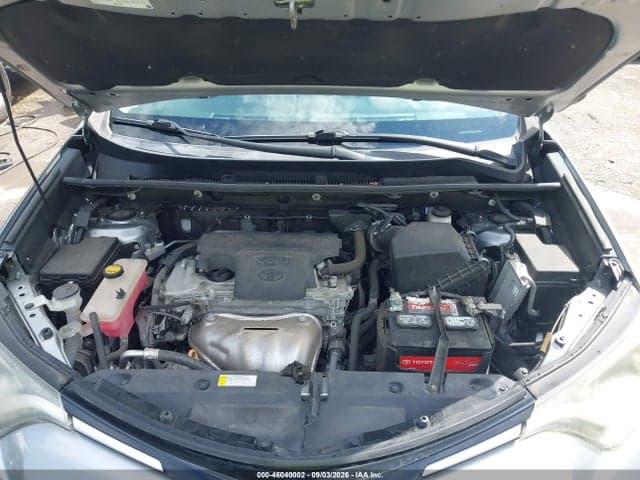 2018 TOYOTA RAV4 XLE 10