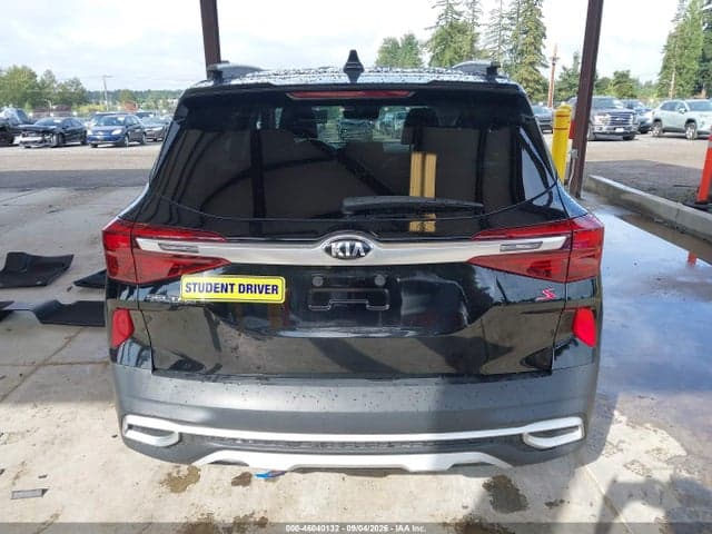 2021 KIA SELTOS S 16