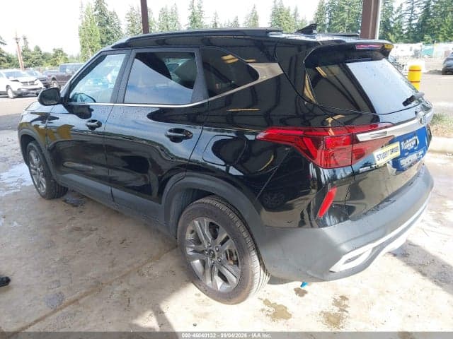 2021 KIA SELTOS S 3