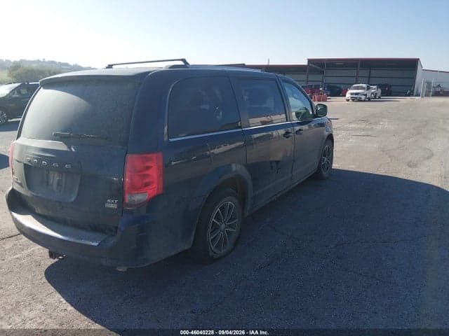 2017 DODGE GRAND CARAVAN SXT 4