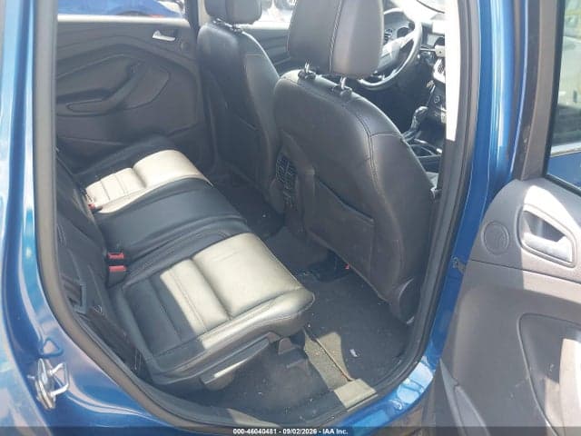 2017 FORD ESCAPE TITANIUM 8
