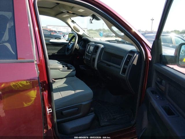 2017 RAM 1500 EXPRESS 4X2 5'7 BOX 5