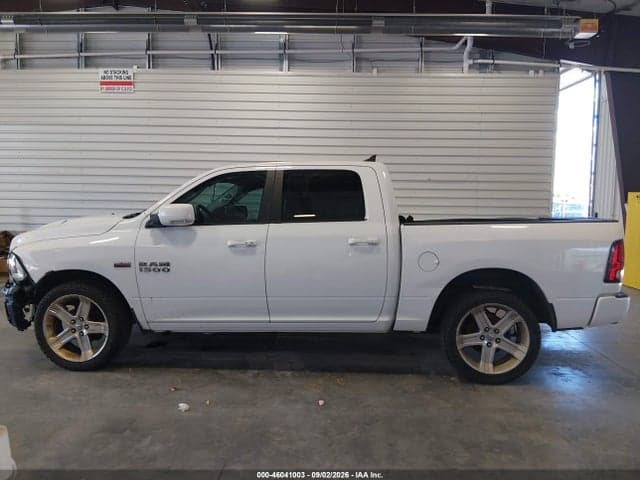 2017 RAM 1500 SPORT 4X2 5'7 BOX 4