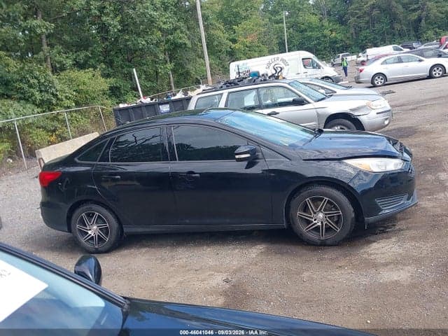 2017 FORD FOCUS SE 14