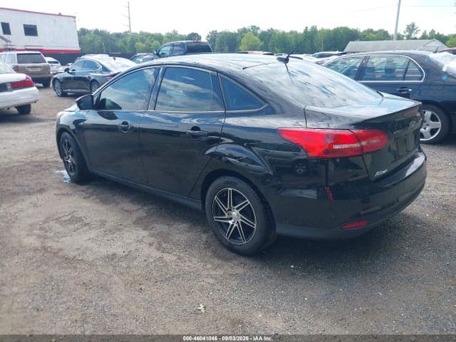 2017 FORD FOCUS SE 3