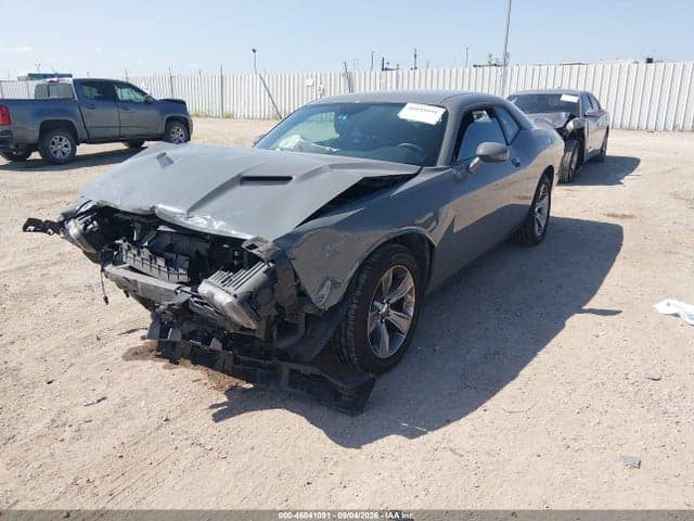 2019 DODGE CHALLENGER SXT 2